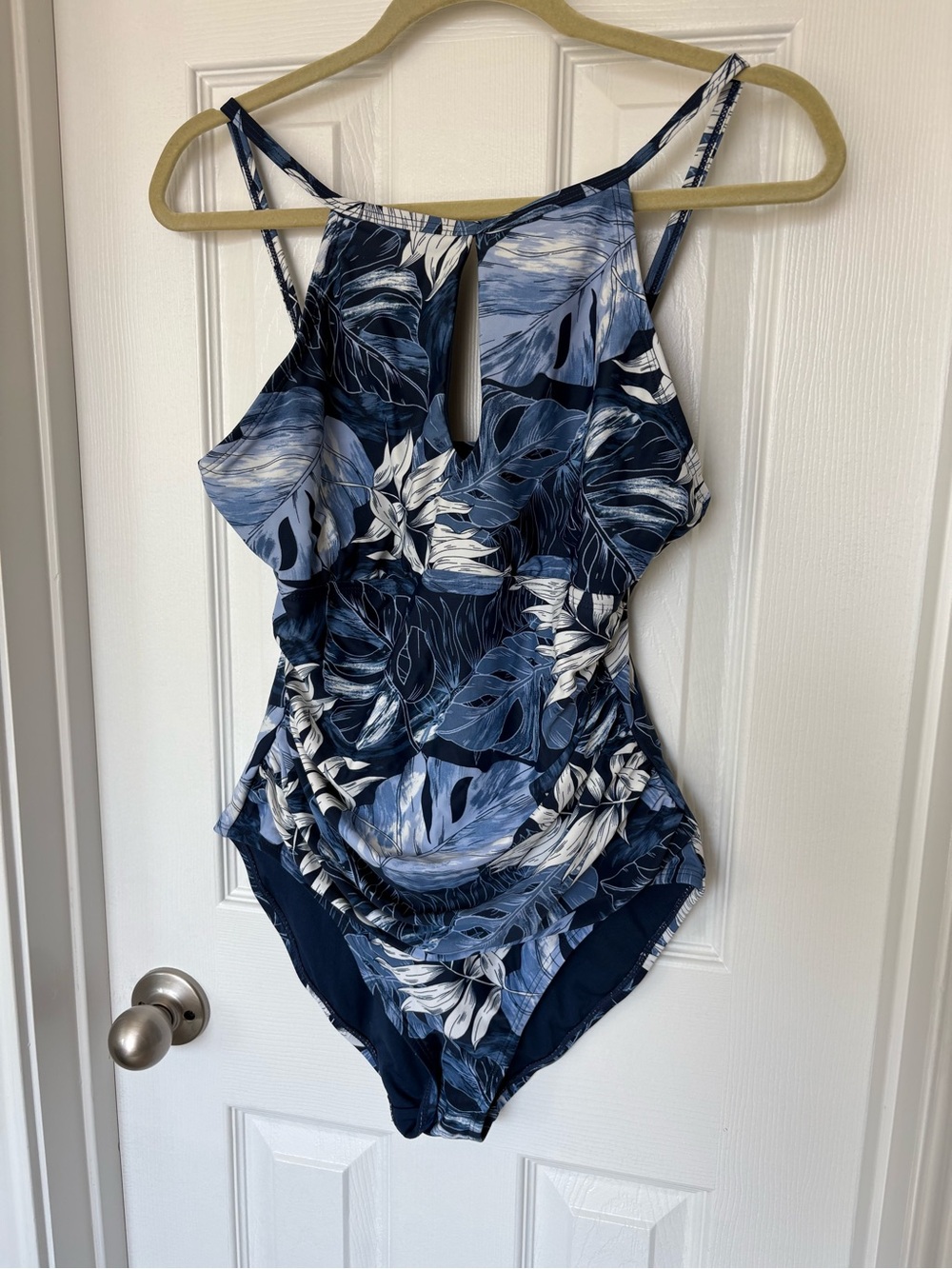 Navy Blue Tropical Print Women’s One-Piece Swimsuit